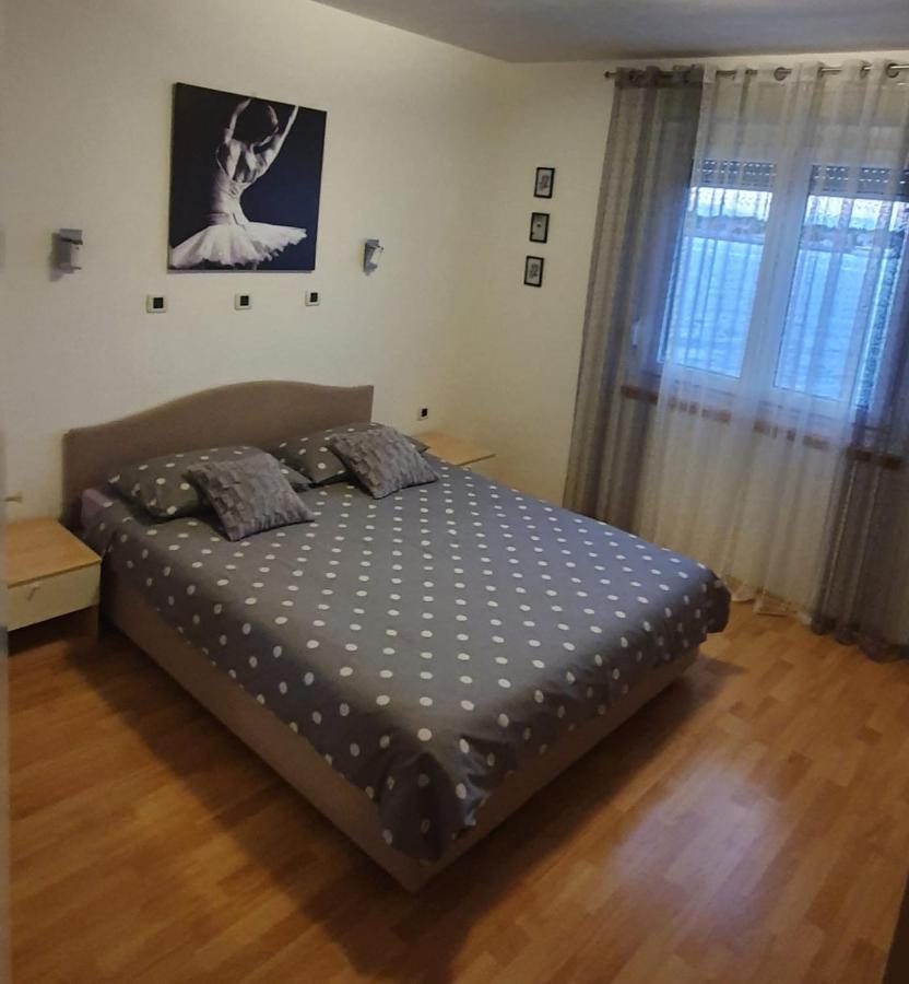 Lorena App Umag